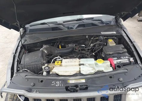 2012 Jeep Liberty Sport z USA, uszkodzony, nr VIN 1C4PJMAK4CW196853